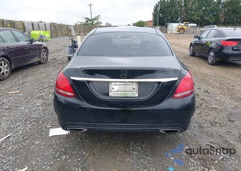 2015 Mercedes-Benz C 300 4Matic/Luxury 4Matic/Sport 4Matic from USA, damaged, VIN 55SWF4KB0FU015038